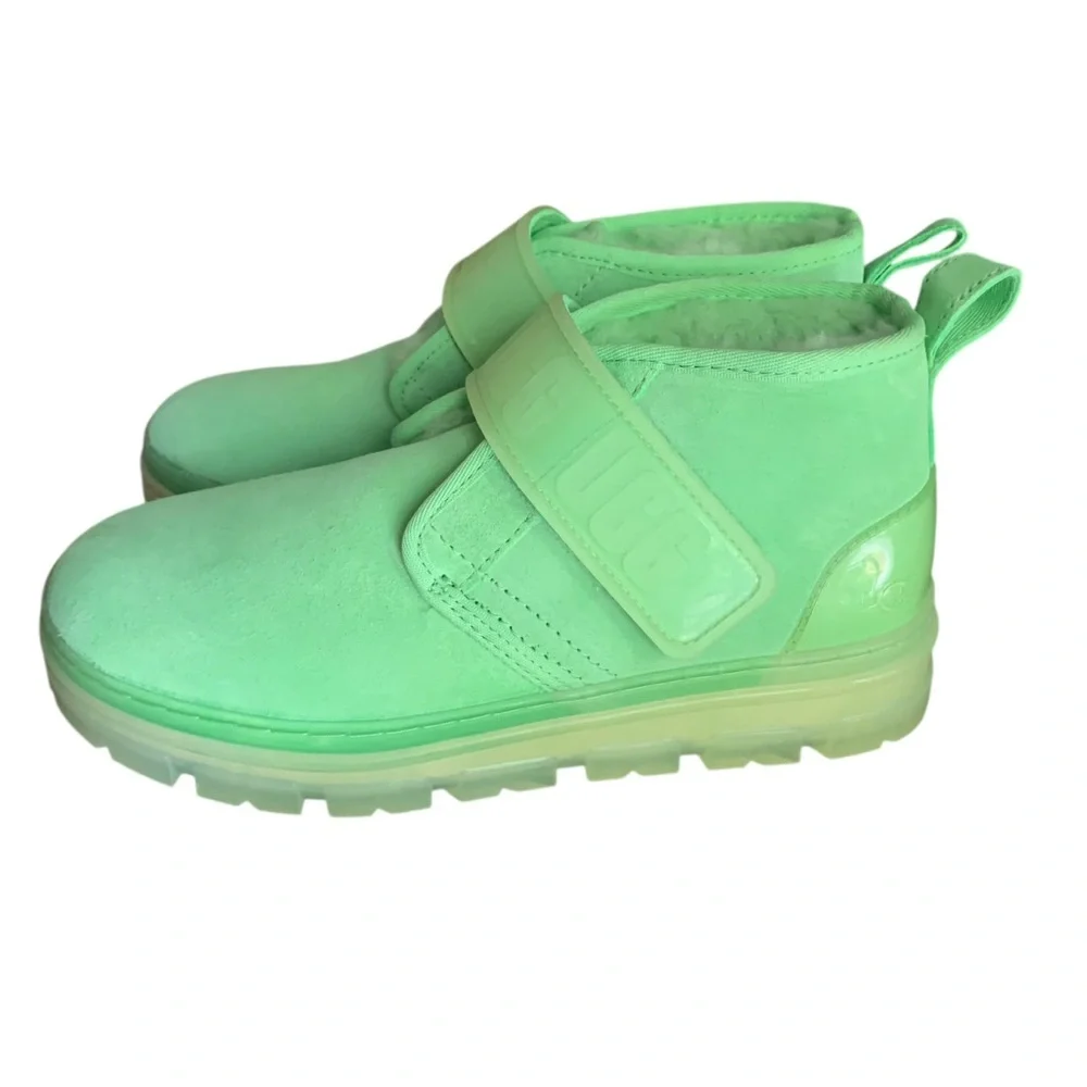 Ugg Womens NWOB Neumel Clear Chukka 'Parakeet Green' Boot Sz 8